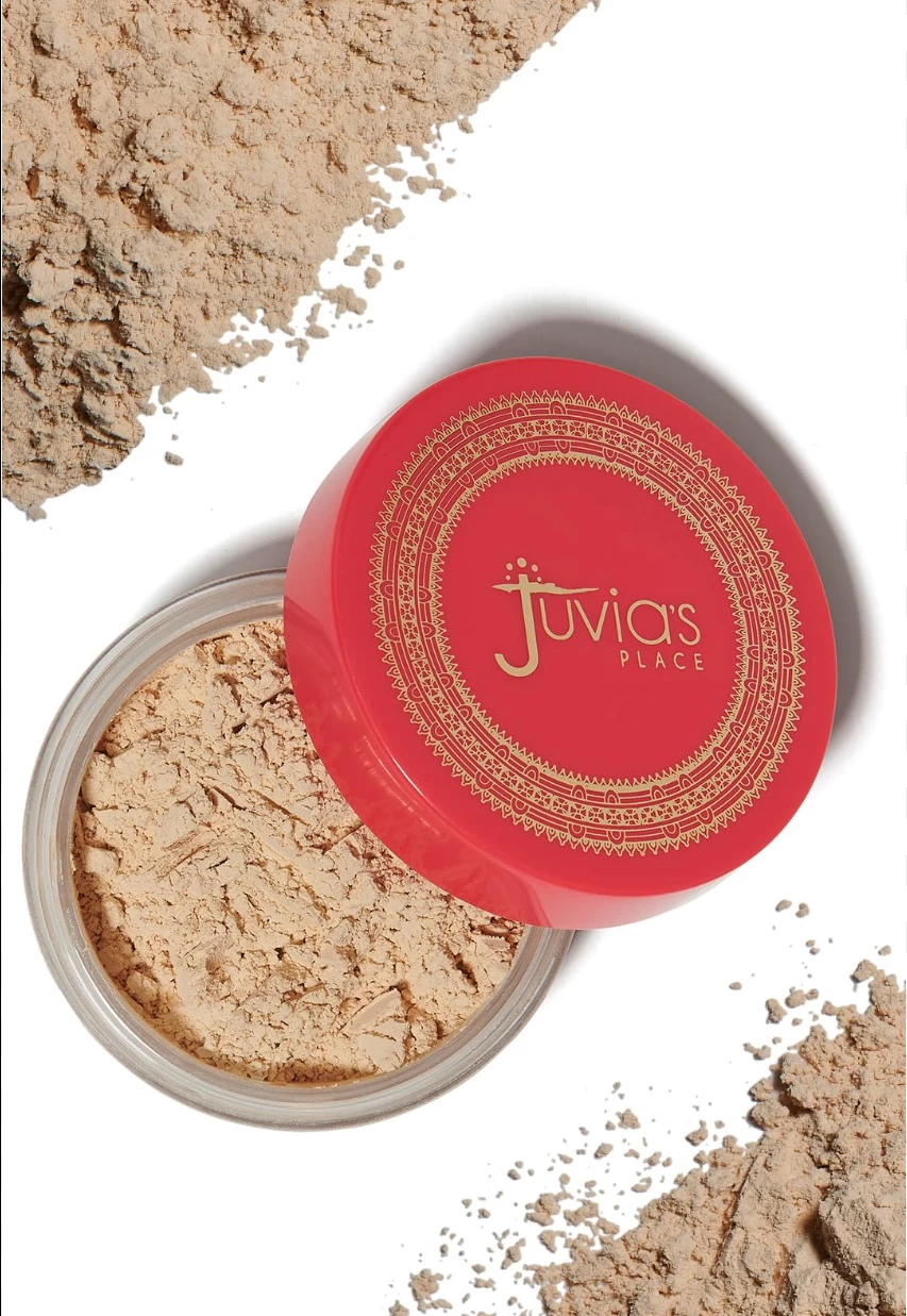 juvias-place-setting-powder-white-sands